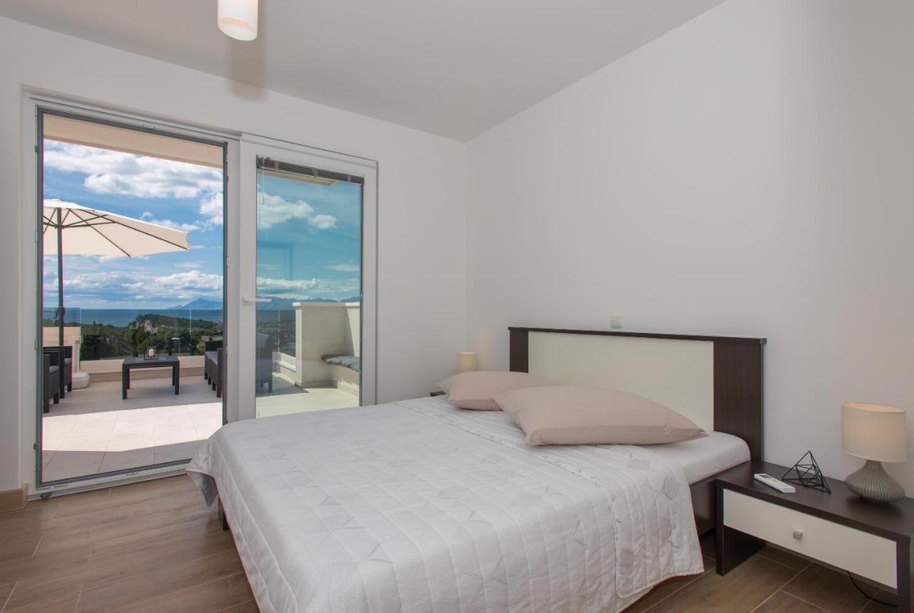 Apartments Villa Hadria Makarska Exteriör bild